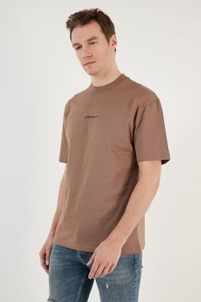 تی شرت قهوه ای مردانه یقه خدمه ریلکس تکی بیسیک کد 805595715