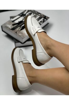 کفش کلاسیک سفید زنانه چرم طبیعی پاشنه کوتاه ( 4 - 1 cm ) پاشنه ساده کد 817906148