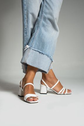کفش پاشنه بلند کلاسیک سفید زنانه پاشنه ضخیم پاشنه متوسط ( 5 - 9 cm ) چرم مصنوعی کد 823159520