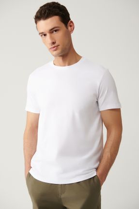 تی شرت سفید مردانه رگولار یقه گرد 2