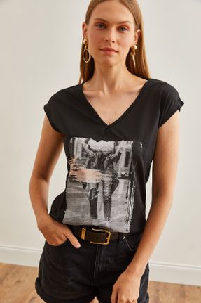 تی شرت مشکی زنانه رگولار یقه هفت پنبه - پلی استر کد 840047067