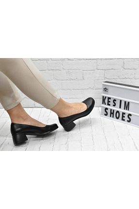 کفش پاشنه بلند کلاسیک مشکی زنانه چرم Kesim Shoes - کد 730699336