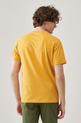تی شرت زرد مردانه رگولار یقه گرد پنبه (نخی) تکی کد 797754895