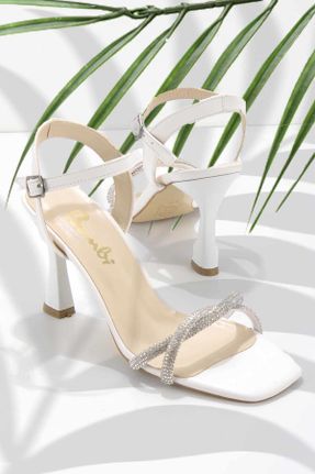 کفش پاشنه بلند کلاسیک سفید زنانه پاشنه نازک پاشنه متوسط ( 5 - 9 cm ) کد 284130844