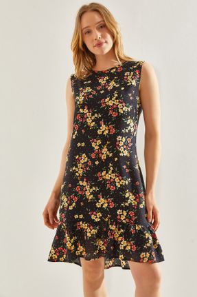 لباس مشکی زنانه بافتنی پلی استر طرح گلدار رگولار بند دار بیسیک کد 820421254