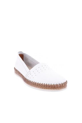 کفش کژوال سفید زنانه چرم طبیعی پاشنه کوتاه ( 4 - 1 cm ) پاشنه ساده کد 45299989