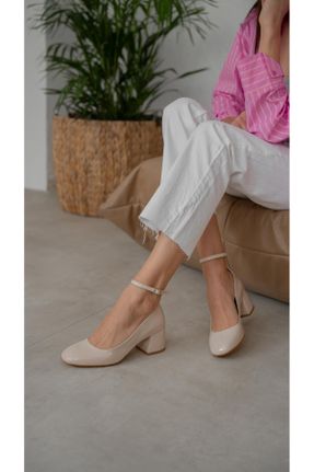 کفش پاشنه بلند کلاسیک بژ زنانه پاشنه ساده پاشنه متوسط ( 5 - 9 cm ) کد 817165202