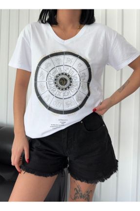 تی شرت سفید زنانه ریلکس یقه هفت تکی طراحی کد 840955155
