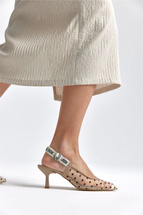 کفش پاشنه بلند کلاسیک بژ زنانه چرم مصنوعی پاشنه ساده پاشنه متوسط ( 5 - 9 cm ) کد 117124087