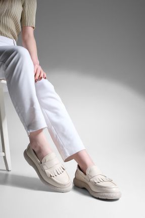 کفش لوفر بژ زنانه پلی اورتان پاشنه کوتاه ( 4 - 1 cm ) کد 807681314
