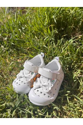 کفش کژوال سفید بچه گانه چرم طبیعی پاشنه کوتاه ( 4 - 1 cm ) پاشنه ساده کد 822606647