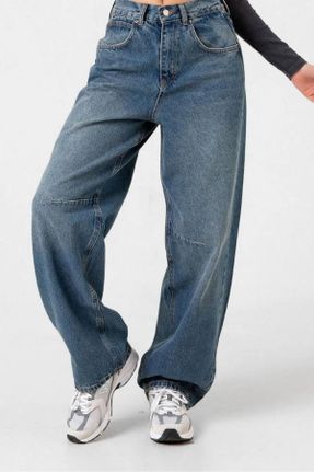 شلوار جین آبی زنانه پاچه راحت فاق بلند پنبه (نخی) بلند کد 841674489