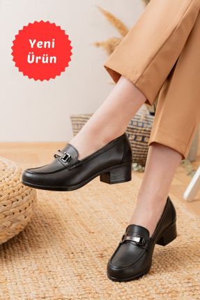 کفش کژوال مشکی زنانه چرم طبیعی پاشنه کوتاه ( 4 - 1 cm ) پاشنه ضخیم کد 820530815