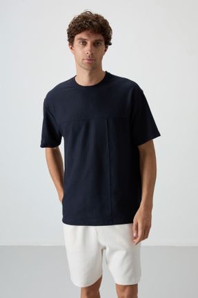 تی شرت سرمه ای مردانه رگولار یقه گرد پنبه - پلی استر تکی جوان کد 815767261
