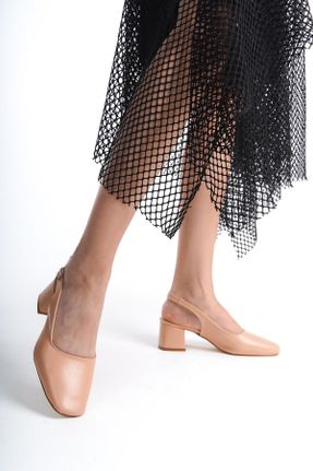 کفش پاشنه بلند کلاسیک بژ زنانه چرم طبیعی پاشنه ضخیم پاشنه متوسط ( 5 - 9 cm ) کد 836183310