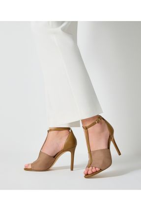 کفش پاشنه بلند کلاسیک بژ زنانه پاشنه نازک پاشنه بلند ( +10 cm) کد 808012167
