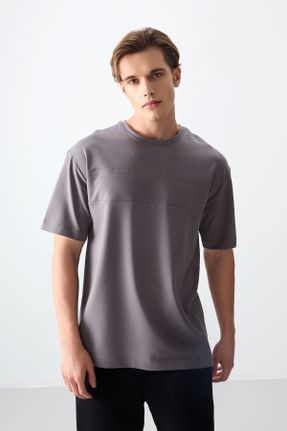 تی شرت طوسی مردانه رگولار یقه گرد پنبه - پلی استر تکی کد 813524303
