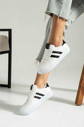 کفش اسنیکر سفید زنانه بند دار GAK RUN - کد 736417110