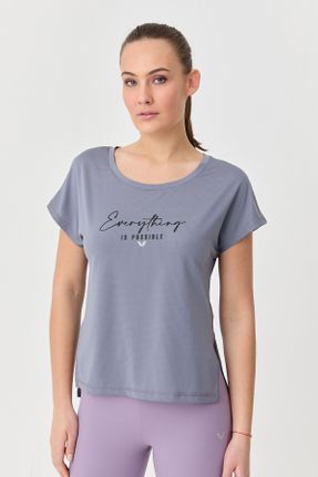 تی شرت طوسی زنانه رگولار یقه گرد پلی استر کد 814933623