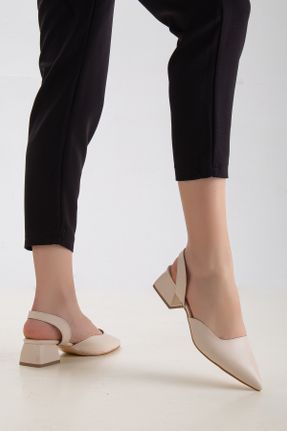 کفش پاشنه بلند کلاسیک بژ زنانه پاشنه ضخیم پاشنه کوتاه ( 4 - 1 cm ) کد 670963075