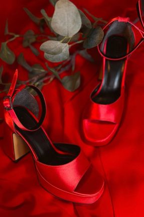 کفش مجلسی قرمز زنانه پاشنه متوسط ( 5 - 9 cm ) پاشنه پلت فرم کد 678729424