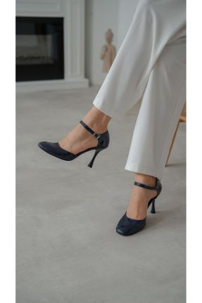 کفش پاشنه بلند کلاسیک سرمه ای زنانه پاشنه ساده پاشنه متوسط ( 5 - 9 cm ) کد 815076148