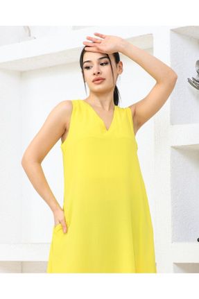 لباس زرد زنانه بافتنی ویسکون اورسایز بند دار بیسیک کد 829697030