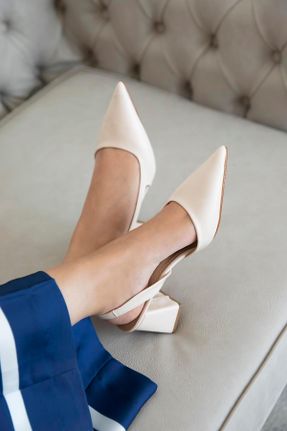 کفش پاشنه بلند کلاسیک بژ زنانه پاشنه ضخیم پاشنه متوسط ( 5 - 9 cm ) کد 729867557