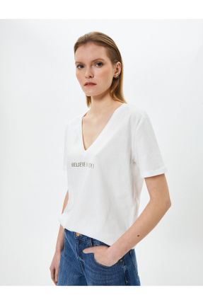 تی شرت سفید زنانه رگولار یقه هفت پنبه (نخی) تکی کد 790386357