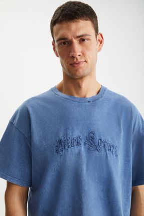 تی شرت آبی مردانه ریلکس یقه گرد تکی جوان کد 824691219