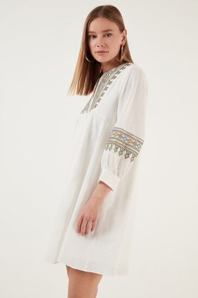 لباس سفید زنانه بافتنی رگولار آستین-بلند کد 727808901