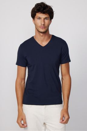 تی شرت سرمه ای مردانه یقه هفت تکی طراحی کد 6072557
