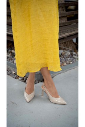 کفش پاشنه بلند کلاسیک بژ زنانه پاشنه ساده پاشنه متوسط ( 5 - 9 cm ) کد 815006055