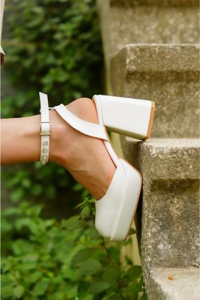 کفش مجلسی سفید زنانه چرم مصنوعی پاشنه متوسط ( 5 - 9 cm ) پاشنه پلت فرم کد 329483678