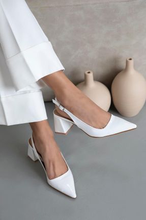 کفش پاشنه بلند کلاسیک سفید زنانه پاشنه ضخیم پاشنه متوسط ( 5 - 9 cm ) کد 816220008