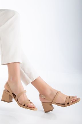 کفش پاشنه بلند کلاسیک بژ زنانه چرم مصنوعی پاشنه ضخیم پاشنه متوسط ( 5 - 9 cm ) کد 813595954