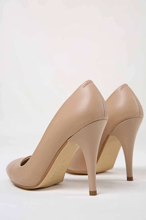 کفش مجلسی بژ زنانه جیر پاشنه متوسط ( 5 - 9 cm ) پاشنه نازک کد 153816019