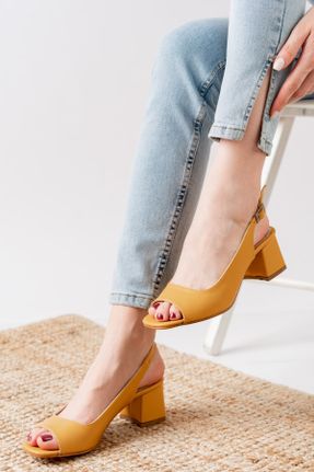 کفش پاشنه بلند کلاسیک زرد زنانه پاشنه ضخیم پاشنه کوتاه ( 4 - 1 cm ) کد 729245603
