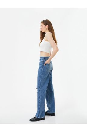 شلوار جین سرمه ای زنانه پاچه گشاد فاق بلند کاپری کد 794550995