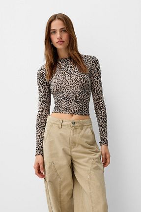 تیشرت بژ زنانه اسلیم فیت Bershka - کد 848138682
