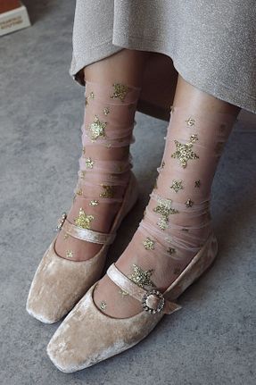 کفش پاشنه بلند کلاسیک بژ زنانه مخمل POLKA STORE - کد 808496594