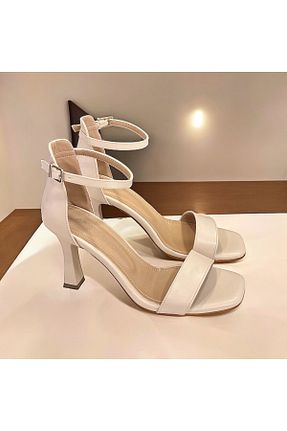 کفش پاشنه بلند کلاسیک بژ زنانه چرم مصنوعی runa shoes - کد 837048580