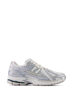 کفش اسنیکر متالیک زنانه بند دار New Balance - کد 835799399
