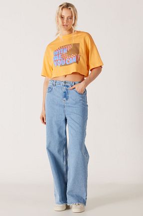 شلوار جین آبی زنانه پاچه ساده Wrangler - کد 761940797
