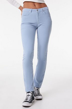 شلوار جین آبی زنانه پاچه تنگ Wrangler - کد 165663497