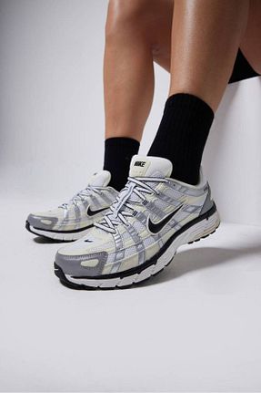 کفش اسنیکر بژ زنانه بند دار Nike - کد 852175726