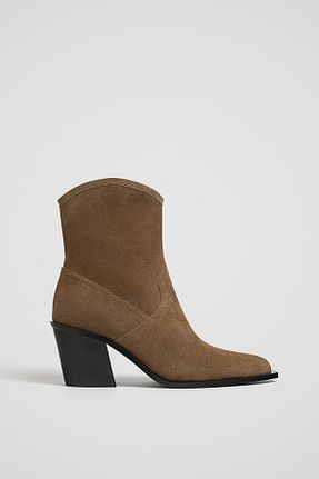 بوت / نیم بوت بژ زنانه پاشنه ضخیم Stradivarius - کد 855486161