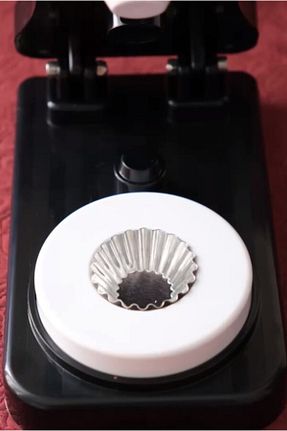 قالب کیک و فر مشکی پلاستیک ABR TEKNOLOJİ - کد 850880969