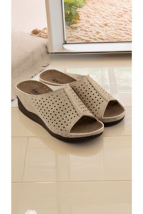 دمپائی خانگی بژ زنانه چرم مصنوعی POLOMİA - کد 856107082