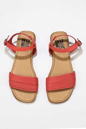 صندل قرمز زنانه پاشنه تخت Bueno Shoes - کد 302902636
